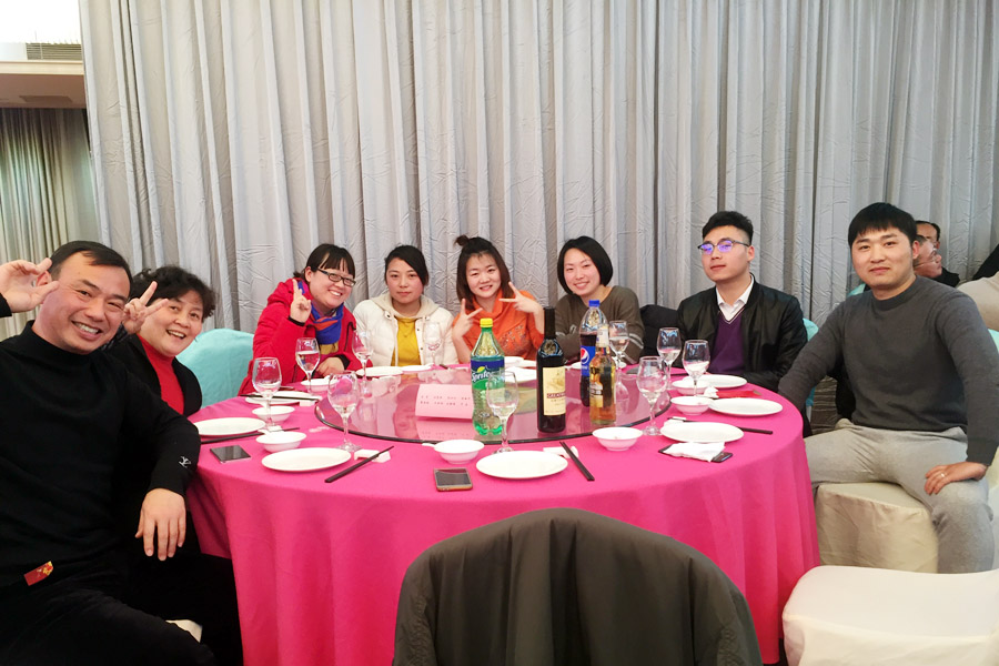 贏戰(zhàn)豬年、共創(chuàng)輝煌--山美股份隆重舉行2018年度表彰大會暨2019迎新年會