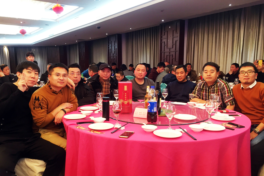 贏戰(zhàn)豬年、共創(chuàng)輝煌--山美股份隆重舉行2018年度表彰大會暨2019迎新年會