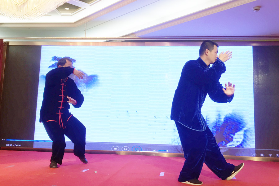 贏戰(zhàn)豬年、共創(chuàng)輝煌--山美股份隆重舉行2018年度表彰大會暨2019迎新年會