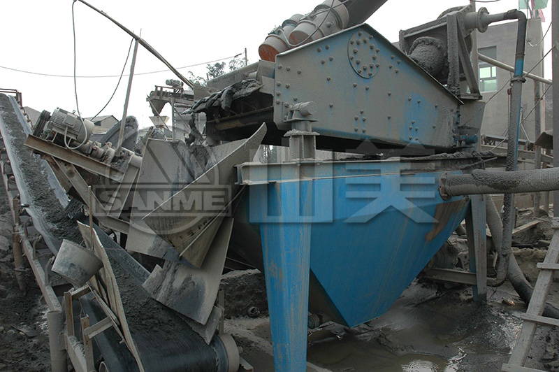 機(jī)制砂成品含泥量大怎么處理？